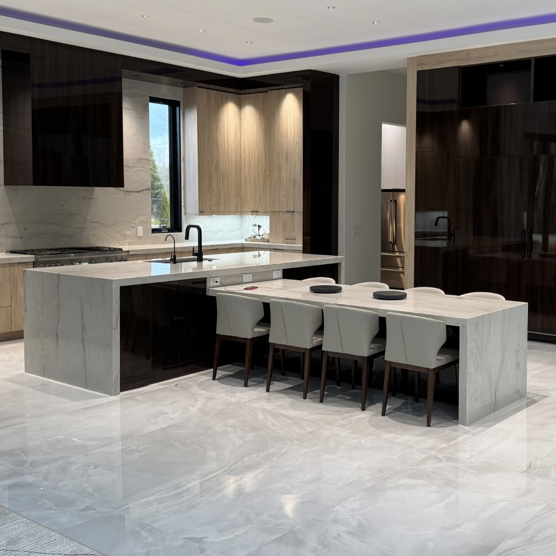Remodelación de cocina en cuarcita Mont Blanc en Johns Creek